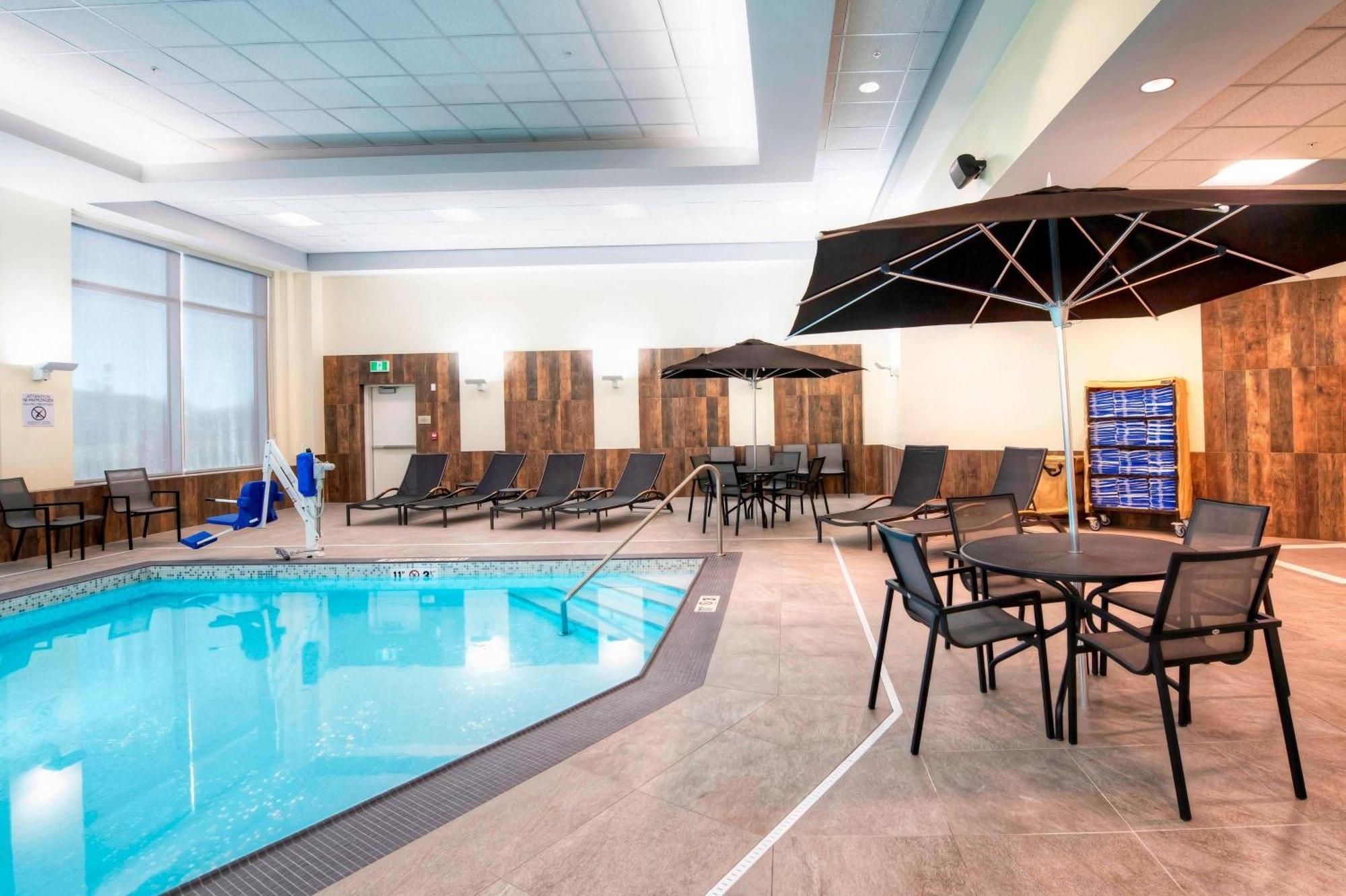 Fairfield Inn & Suites By Marriott Ottawa Airport Exteriér fotografie